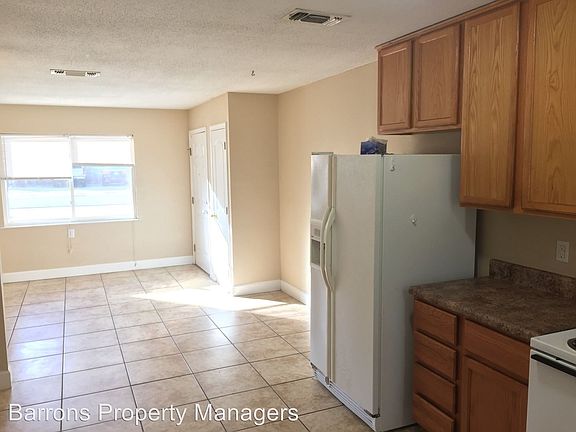 5th image of 107 McClure Dr APT A