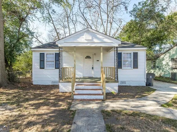 121 Vesta Dr, Warner Robins, GA 31088