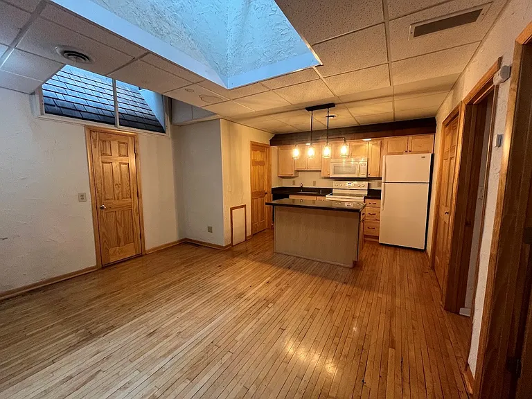 107.5 State St #3 — Photo 2