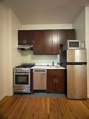 2nd image of 555 W 151st St APT 23