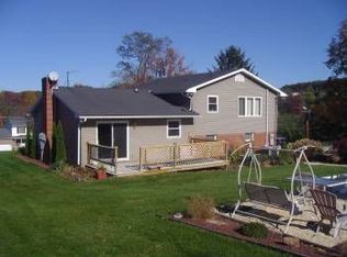 929 Gahle Rd, Westminster, MD 21157