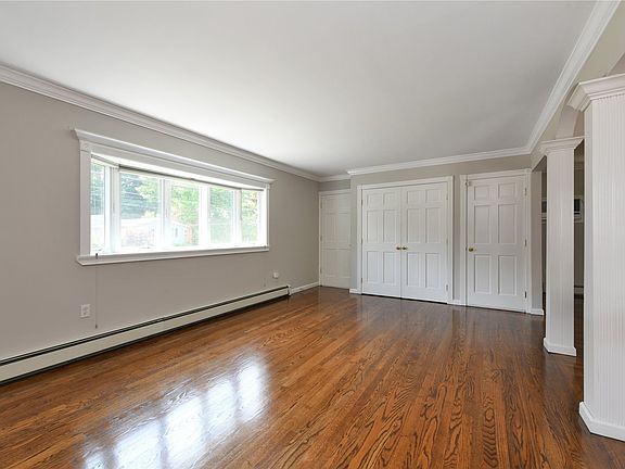 3rd image of 49 Neulist Ave Floor 1
