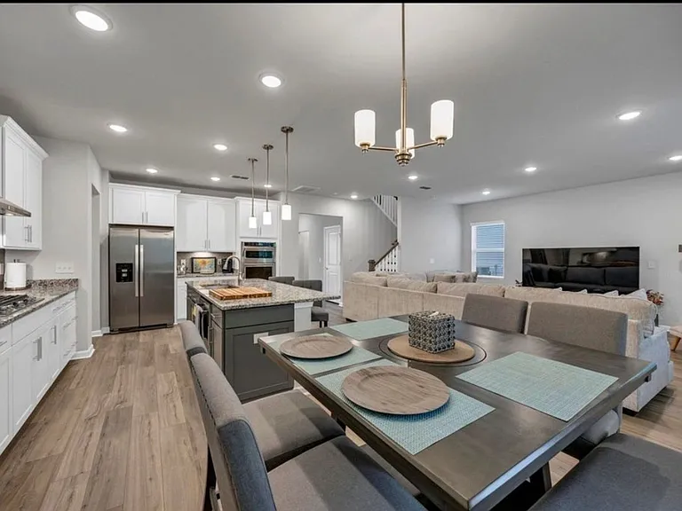 183 Schneider Ln — Photo 8