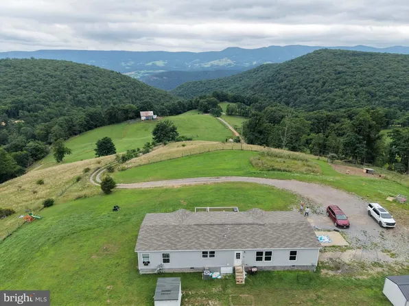9848 Lower Timber Ridge Rd, Riverton, WV 26814