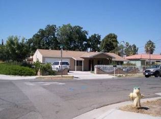 8693 Hoffman Ave, Riverside, CA 92504