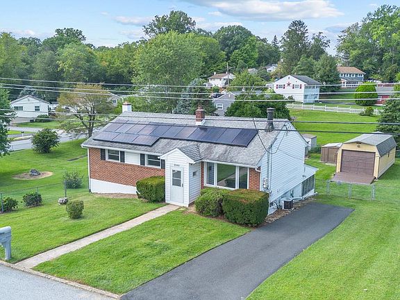 2nd image of 2660 Mill Rd