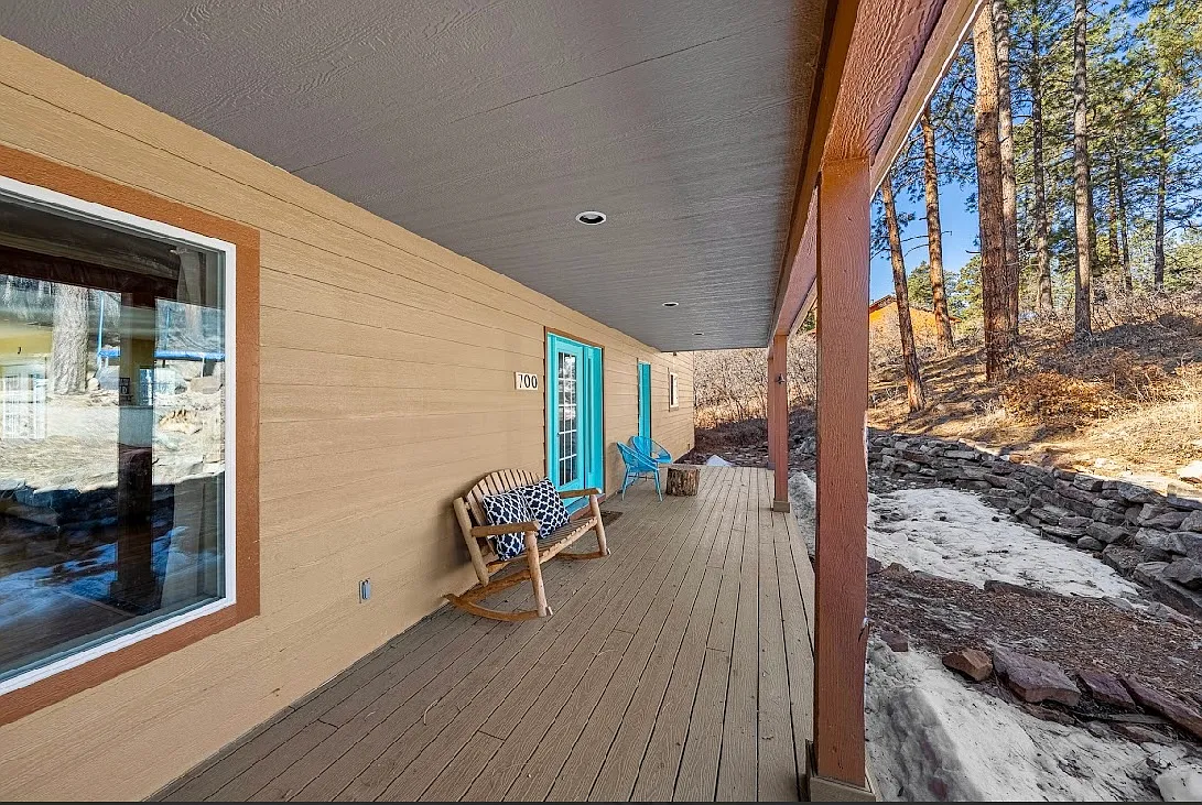 700 Blue Ridge Dr — Photo 2