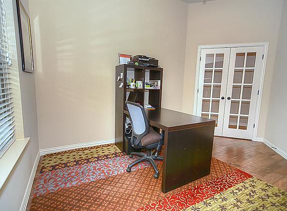 4th image of 2125 Gregory Creek Dr