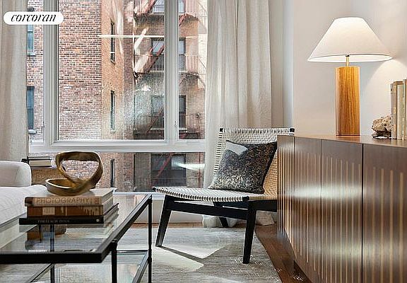 5th image of 50 Clarkson Ave APT 806