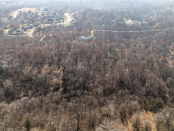 5th image of 6405 NW Daggett Rd