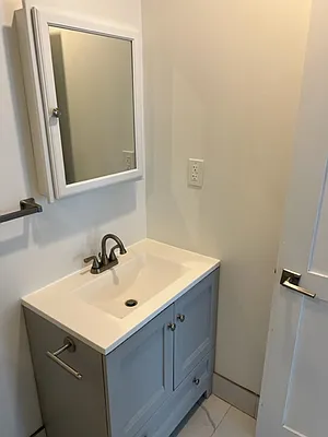 Rented by REAL New York | media 15