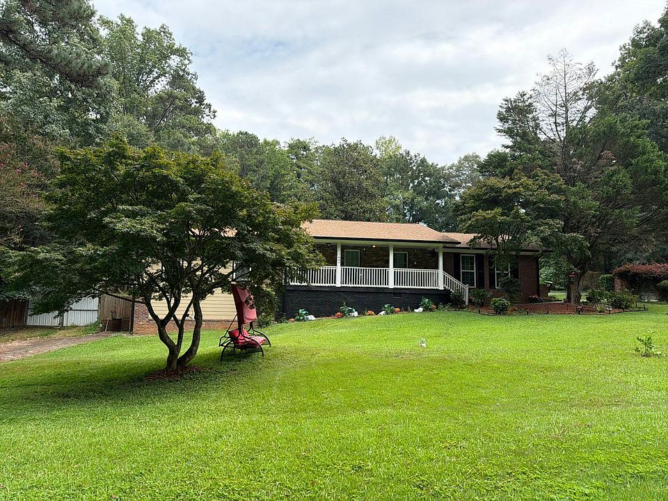 1st image of 1447 Gardner Rd NW