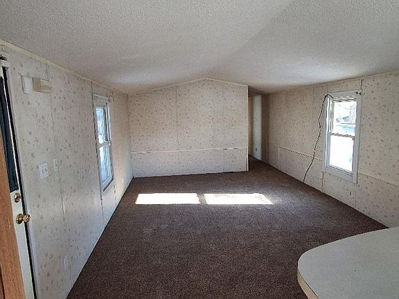 3rd image of 14-42 Jane St #22
