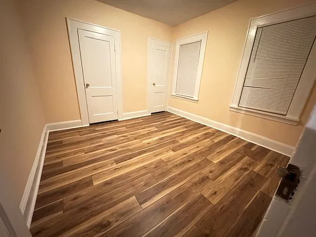 2 bed, 1.0 bath, 3018 sqft, $2,350 — Photo 3