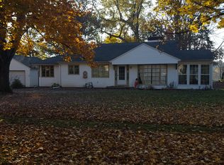 1555 Elm Grove Ave, Akron, OH 44312