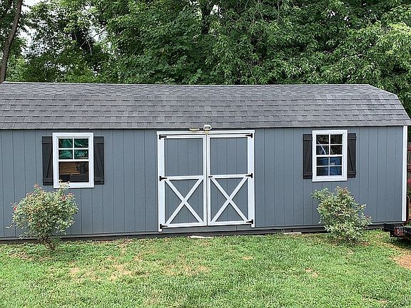 3rd image of 540 Augusta Dr