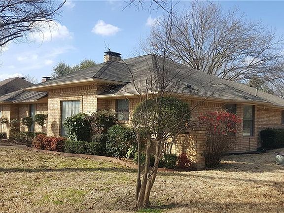 2nd image of 514 Wildvine Dr