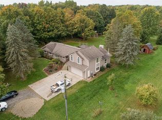 3887 Klam Rd, Columbiaville, MI 48421