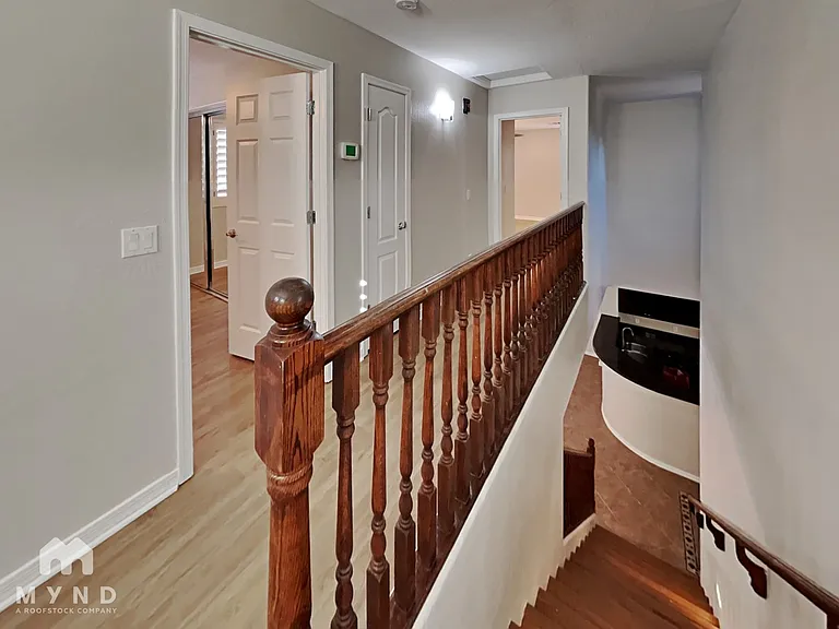 17524 W Mandalay Ln — Photo 12