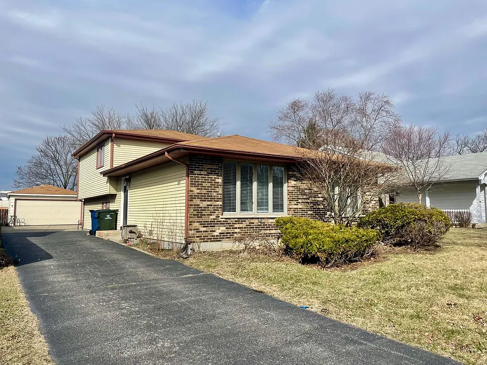 355 Pearson Cir