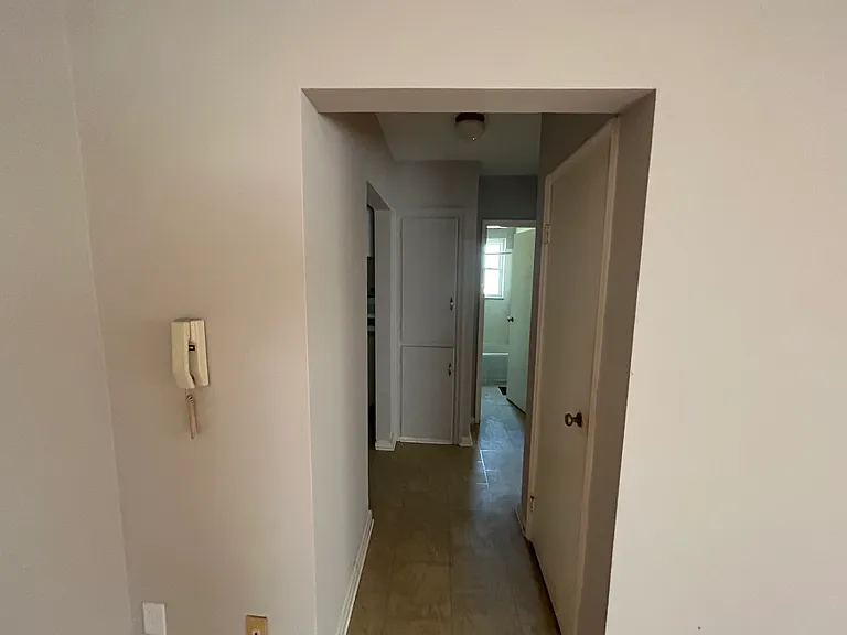 107 N Hampton Rd #A — Photo 3
