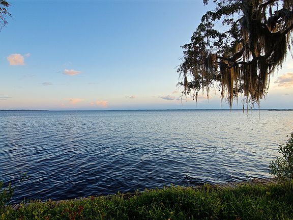 5th image of 14266 River Story Dr