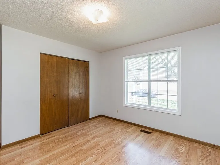 4126 Harris St — Photo 6