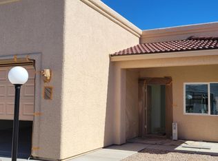 321 S Meadowood Ln, Sierra Vista, AZ 85635