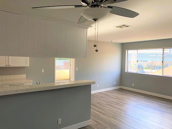 2nd image of 2756 S Sepulveda Blvd