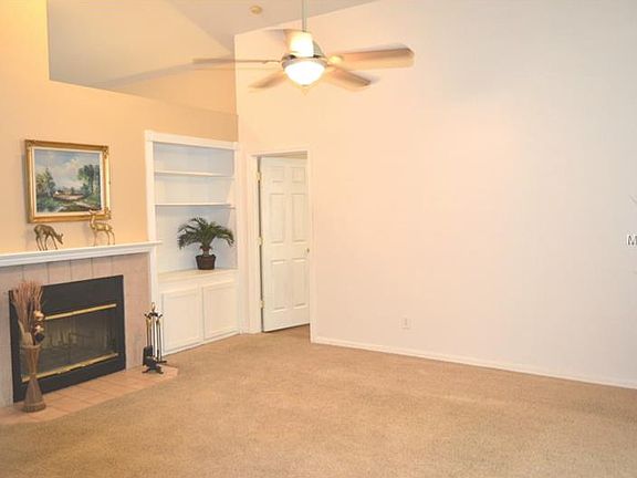 5th image of 13731 Meadowpark Ave