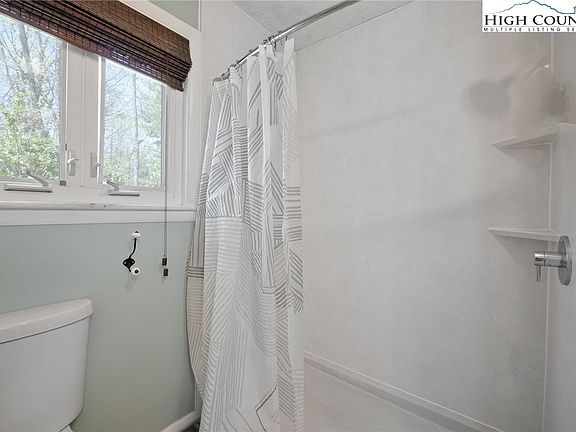 30th image of this home