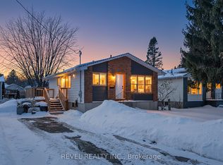 135 Niagara St, Collingwood, ON L9Y3X8