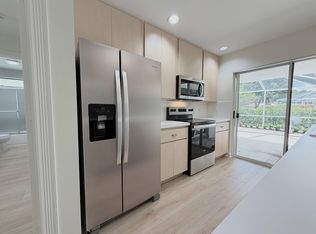 6104 Red Oak Ct, Palm Beach Gardens, FL 33410