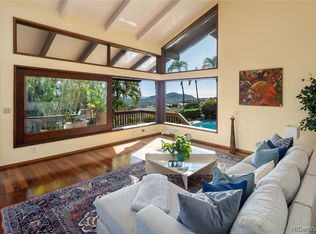 1614 Ihiloa Loop, Honolulu, HI 96821