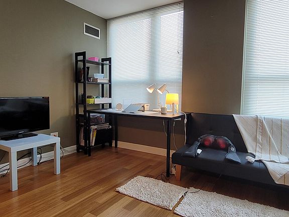 3rd image of 345 Lasalle Blvd Unit 1403