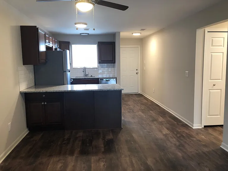 30196 Wedgewood Cir — Photo 9