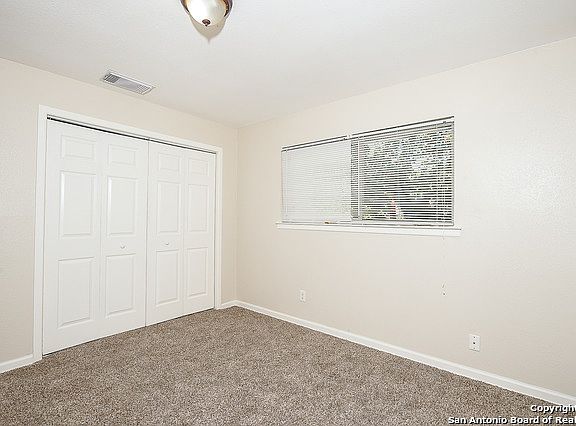 5th image of 307 Riverdale Dr