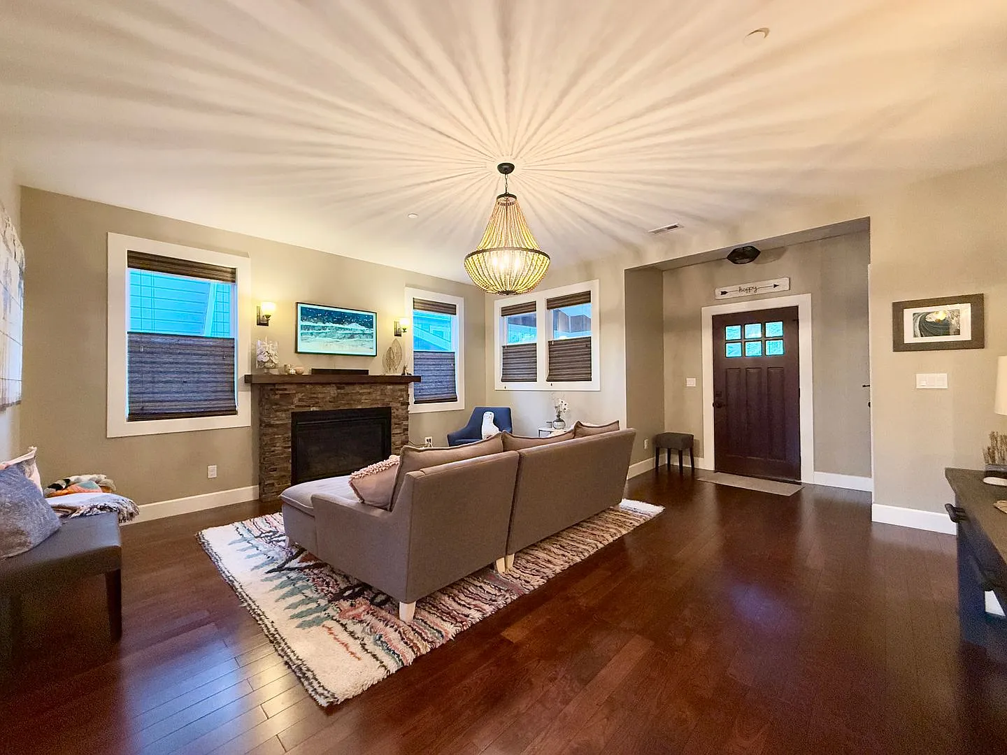Luxurious Pacifica Retreat with Bonus Suite & EV Ready! — Photo 3