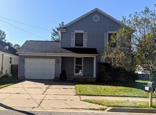 2585 Kate St, Holt, MI 48842