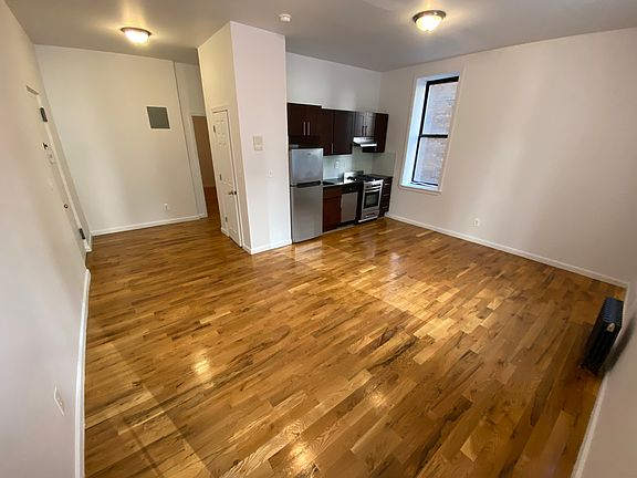 3rd image of 700 W 175th St APT 1H