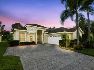 665 SW Sw Lake Charles Circle, Port Saint Lucie, FL 34986