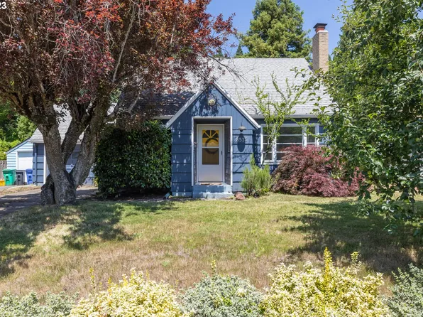 8535 NE Beech St, Portland, OR 97220