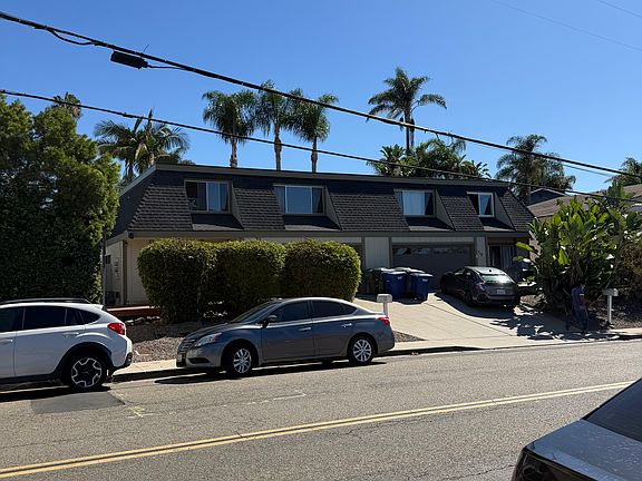 4th image of 713-15 Regal Rd #1