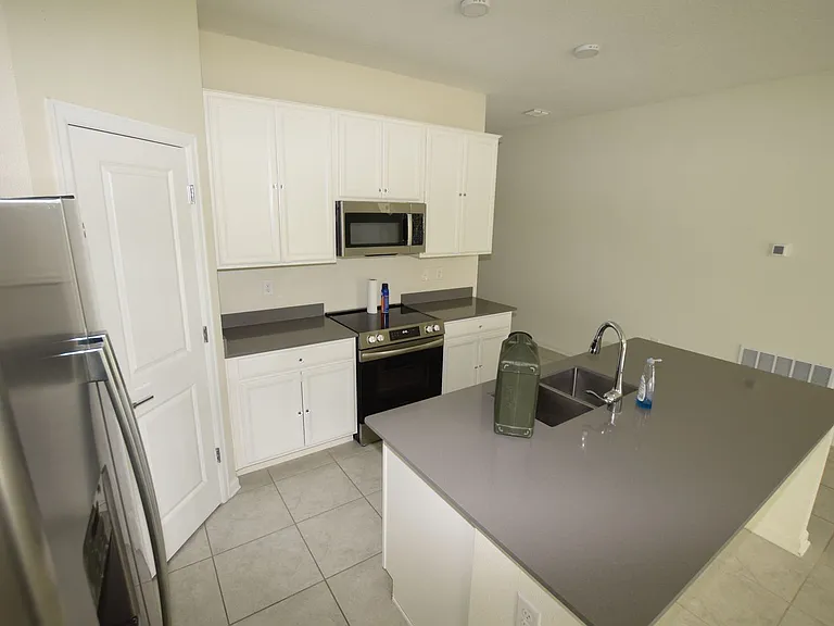 1359 Lassen St — Photo 16