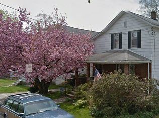 36 Charles St, Courtdale, PA 18704