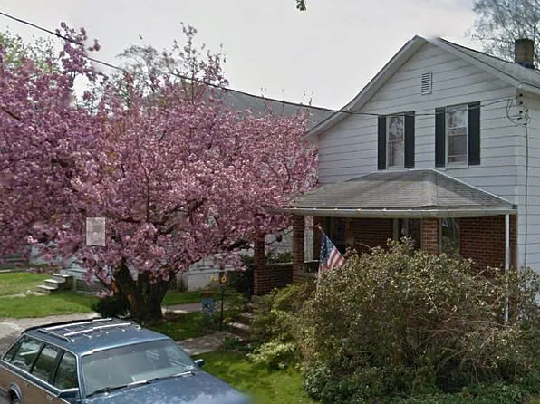 36 Charles St, Courtdale, PA 18704