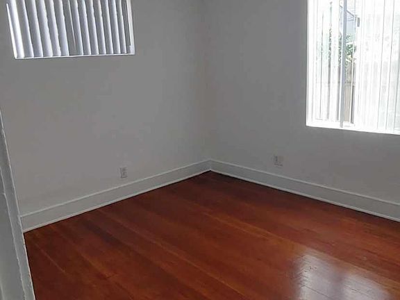 2nd image of 2304 Marian Pl