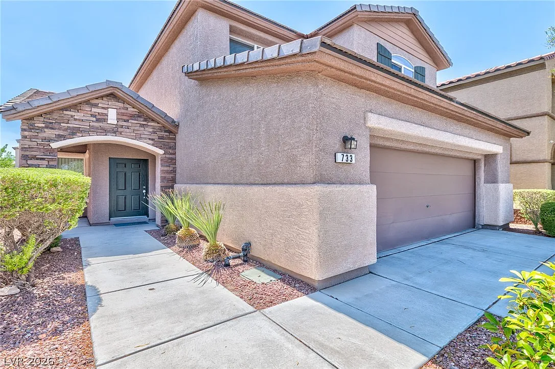 3 bed, 2.5 bath, 1708 sqft, $2,250 — Photo 2