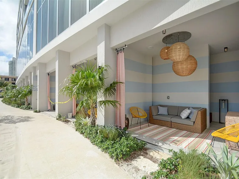 2900 NE 7th Ave #1108 — Photo 35
