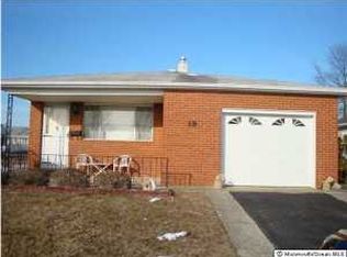18 Rodhos St, Toms River, NJ 08757